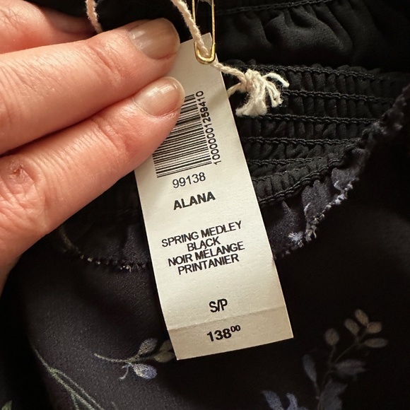 Aritzia Alana Black Floral Babydoll Dress - NWT - Picture 4 of 5